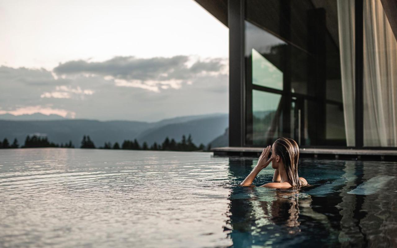 Aeon Hotel - Adults Only Bed & Breakfast Oberbozen Exteriör bild