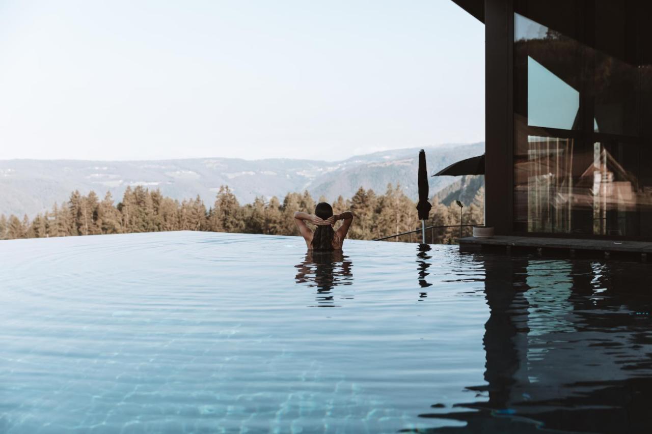 Aeon Hotel - Adults Only Bed & Breakfast Oberbozen Exteriör bild