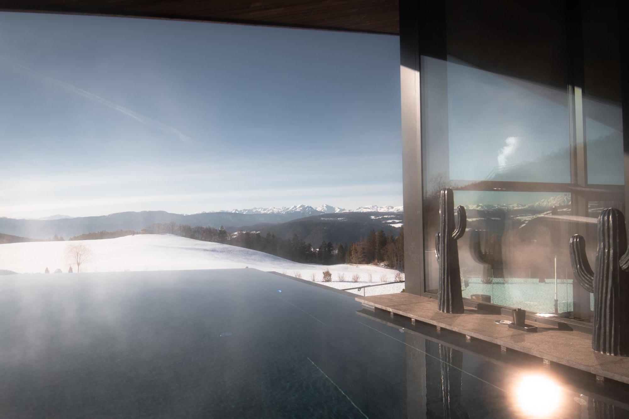 Aeon Hotel - Adults Only Bed & Breakfast Oberbozen Exteriör bild